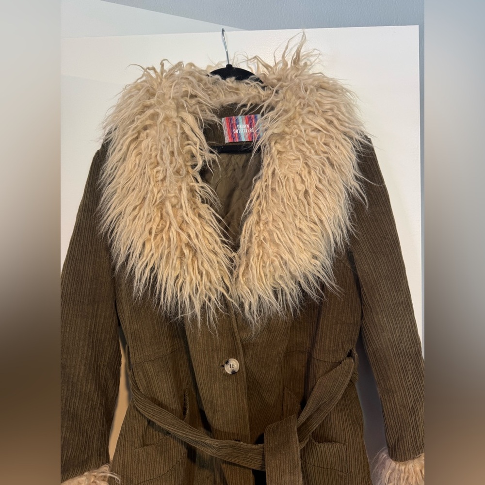 NWT Urban Outfitters Tasha Corduroy Faux Fur Trim Trench Coat Green XL - Picture 5 of 10